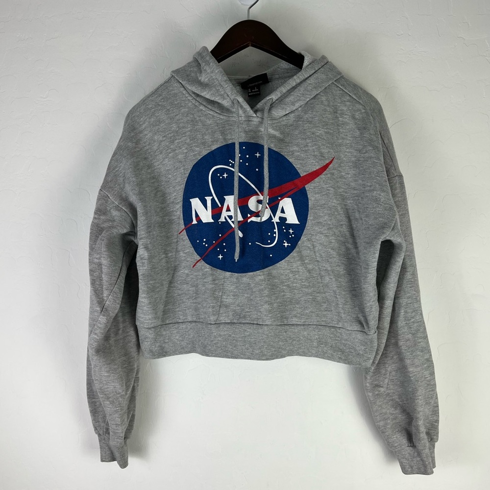 NASA Gray cropped hoodie small